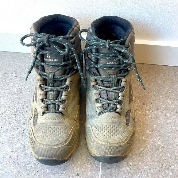 Vasque | Shoes | Vasque Mens Hiking Boots Like New | Poshmark display picture 2